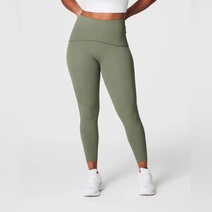 Spanx Booty Boost 7/8 Leggings Size XL Clover Green